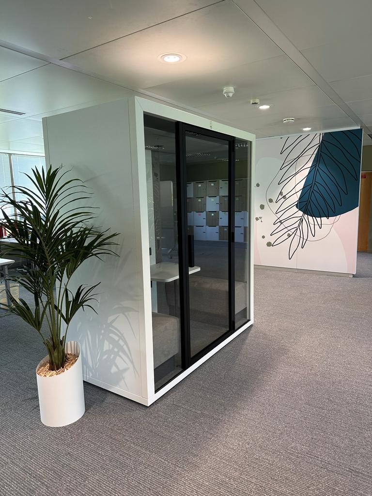 Montage de Meubles pour Professionnels Un environnement de travail optimisé Montage de Meubles pour Professionnels Un environnement de travail optimisé